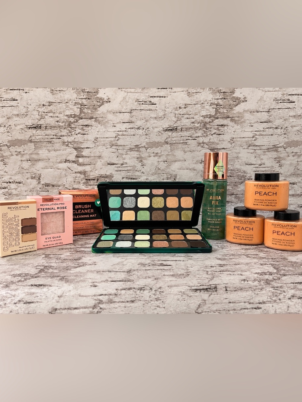 Revolution Emerald Eyeshadow Palette Green Neutrals Aura Collection